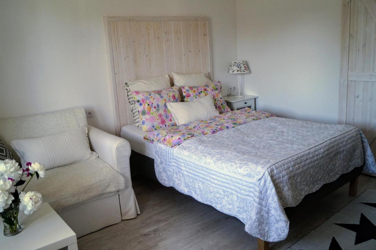 Milo,tu, Pokoje Goscinne Homestay